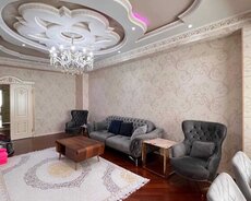 Nizami r., Qara Qarayev m.