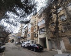 Yasamal r., Elmlər Akademiyası m.