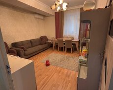 Xırdalan, əla təmirli bina evi satılır