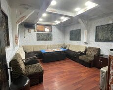 Nizami r., Qara Qarayev m.