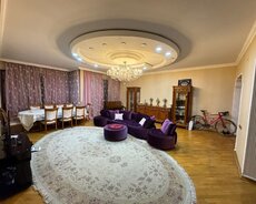 Nəsimi r., 28 May m.