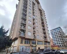 Nəsimi r., 28 May m.