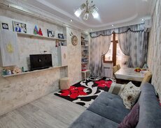 Xırdalan, Məktəbə dayanacağa yaxın