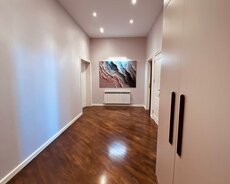 Nəsimi r., 28 May m.