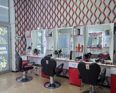 Nizami r., Qara Qarayev m.