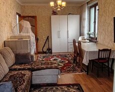 Nizami r., Xalqlar Dostluğu m.