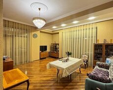 Nəsimi r., 28 May m.