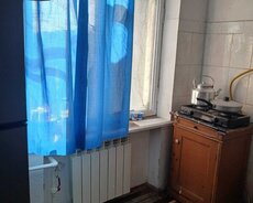 Nizami r., Qara Qarayev m.