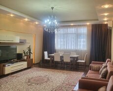 Nəsimi r., 28 May m.