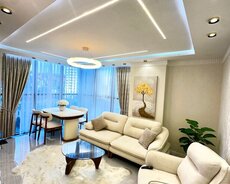 Nəsimi r., 28 May m.