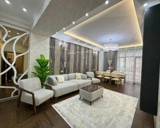 Nizami r., Qara Qarayev m.