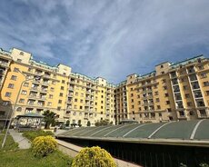 Sumqayıt, Kristal Abşeron