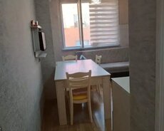 Xırdalan, kupçalı, super təmirli bina evi satılır