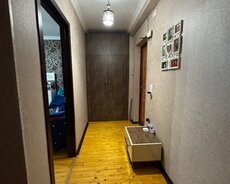 Xırdalan, təmirli, kupçalı, əşyalı bina evi satılır