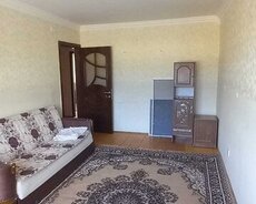 Nizami r., Xalqlar Dostluğu m.