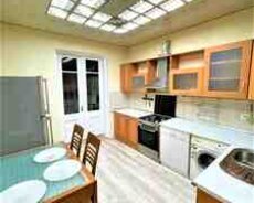 3-otaqlı mənzil kirayə verilir, Sahil m., 120 m