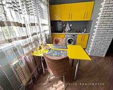 2-otaqlı mənzil kirayə verilir, Sahil m., 60 м