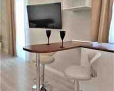 2-otaqlı mənzil kirayə verilir, Bəsti Bağırova 11, 70 м