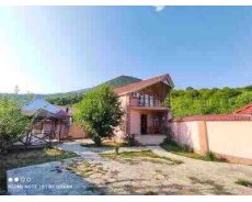 Villa kirayə verilir, Qəbələ r