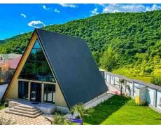 Villa kirayə verilir, Qəbələ ş