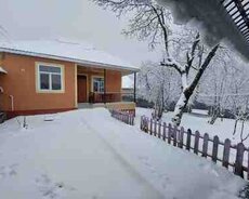 Həyət evi kirayə verilir, Qəbələ r